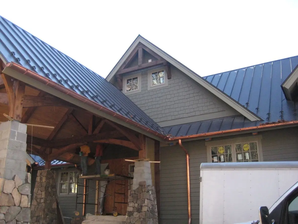 Craftsman Roofing team delivering quality roofing work in Maquoketa